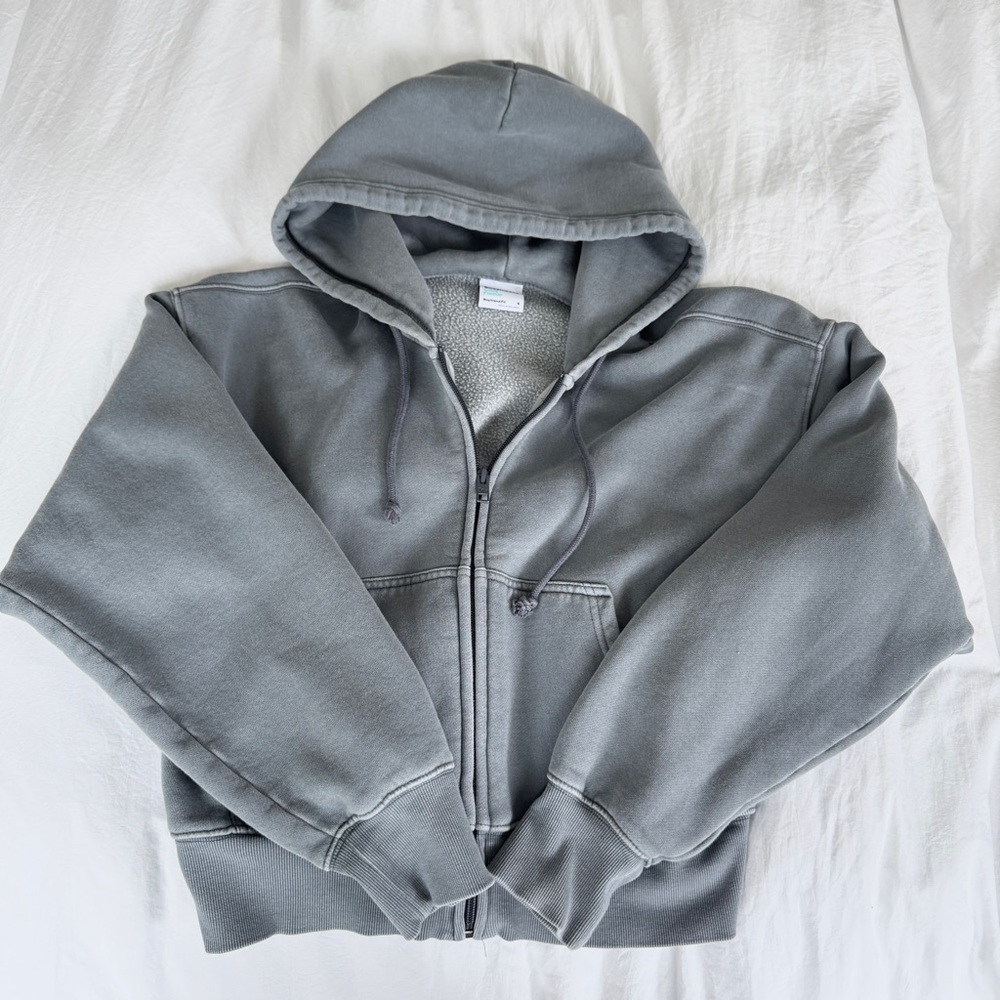 Aritzia TNA Cozy Sweatfleece Boyfriend Boxy Zip Hoodie
